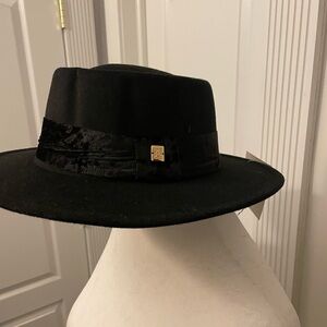 Ann Klein women hats 2 for $18